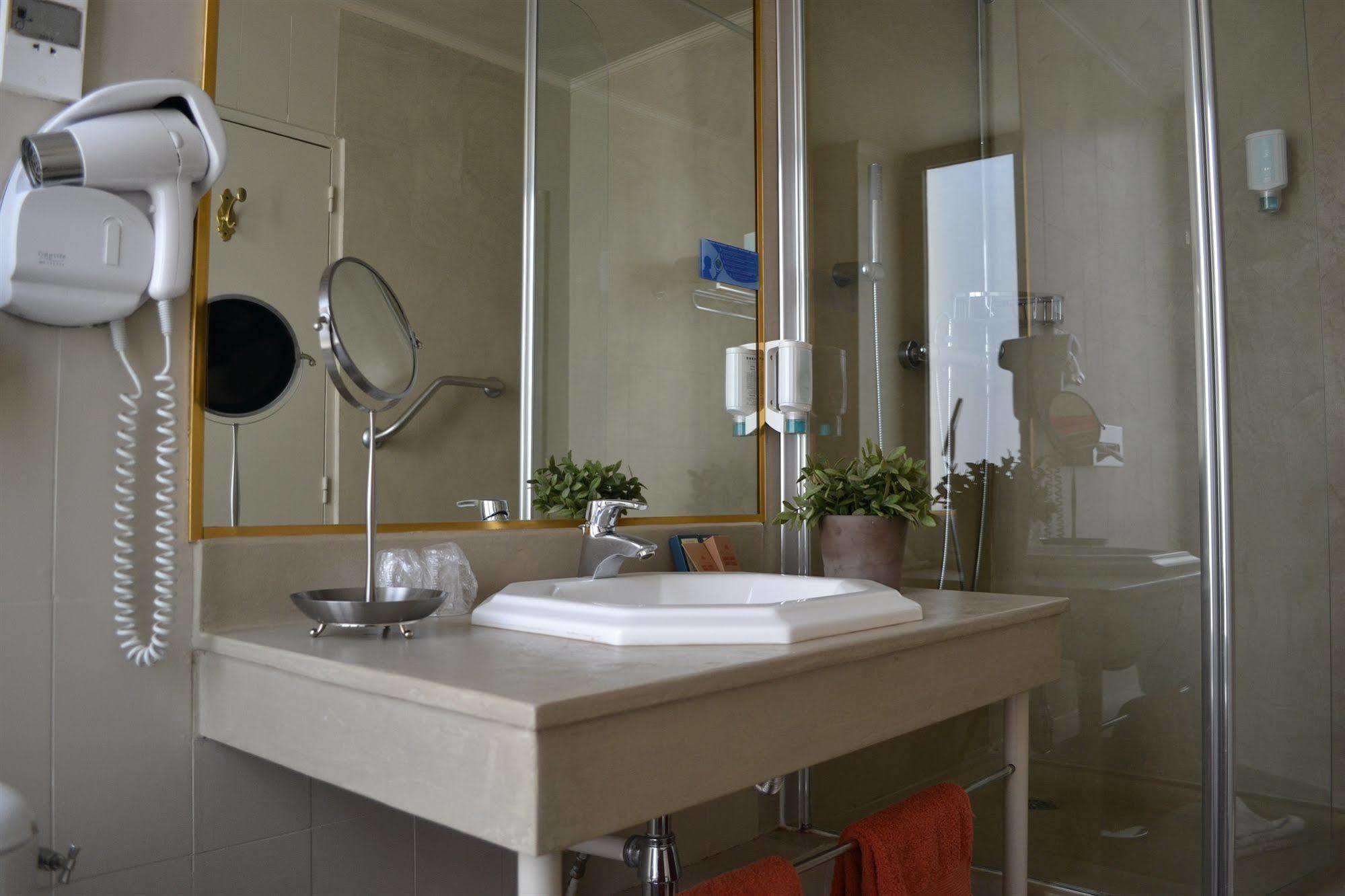 Saint Ferreol Hotel Marseille Ngoại thất bức ảnh